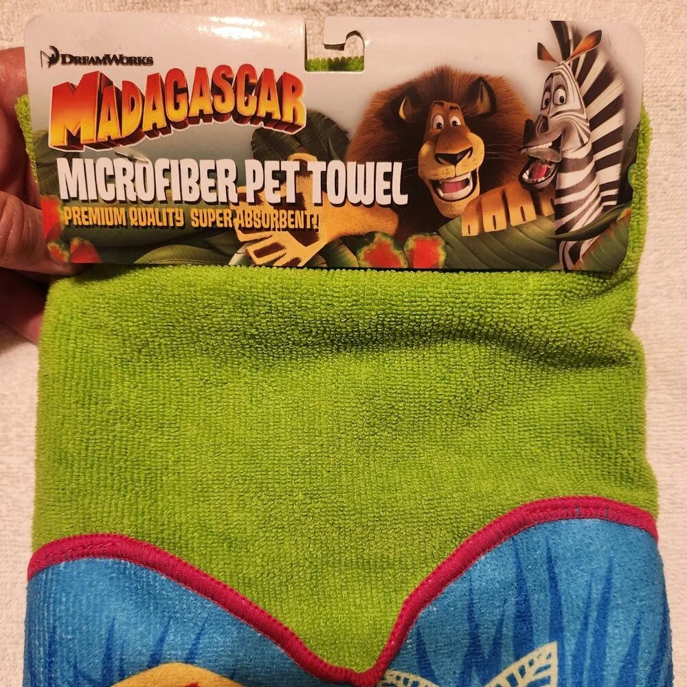 Set of 3 Madagascar Microfiber Pet Towels - NWT